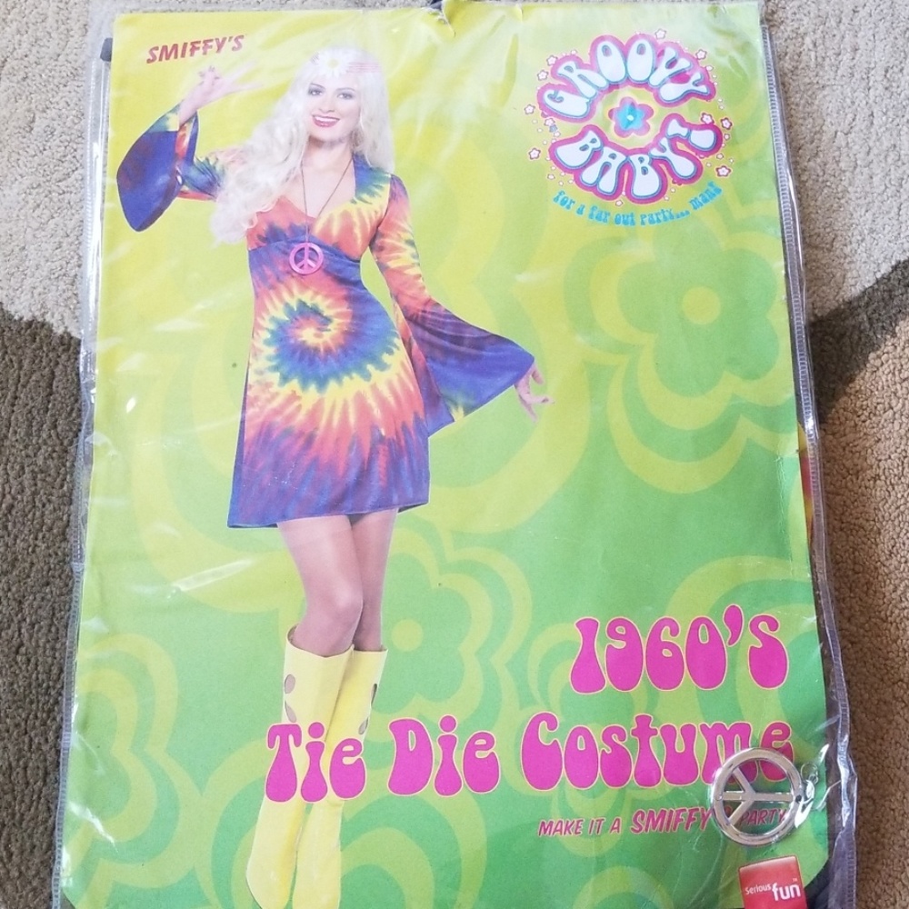 Costume